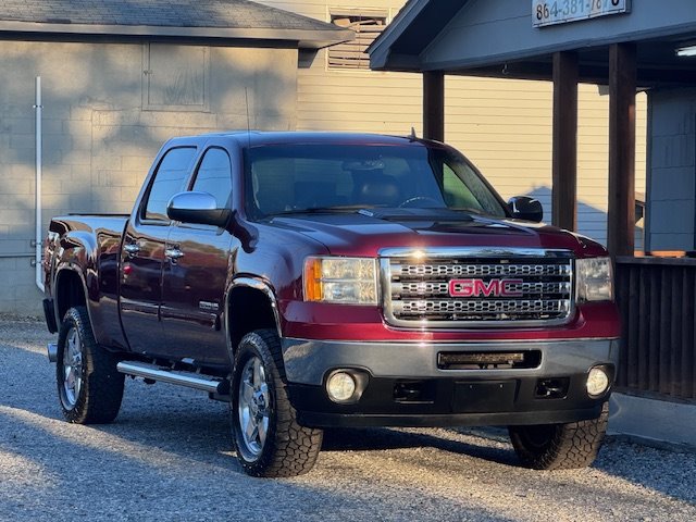 2013 GMC Sierra 2500HD SLT's photo
