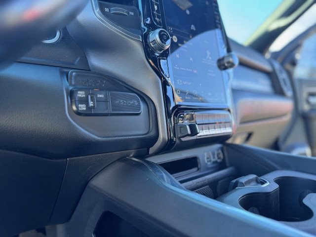 2022 RAM Ram 3500 Pickup Laramie - Photo 18