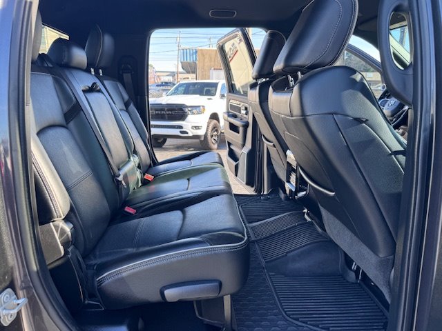 2022 RAM Ram 3500 Pickup Laramie - Photo 11