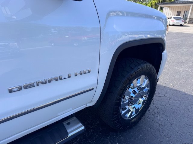 2019 GMC Sierra 2500 Denali HD Denali - Photo 18