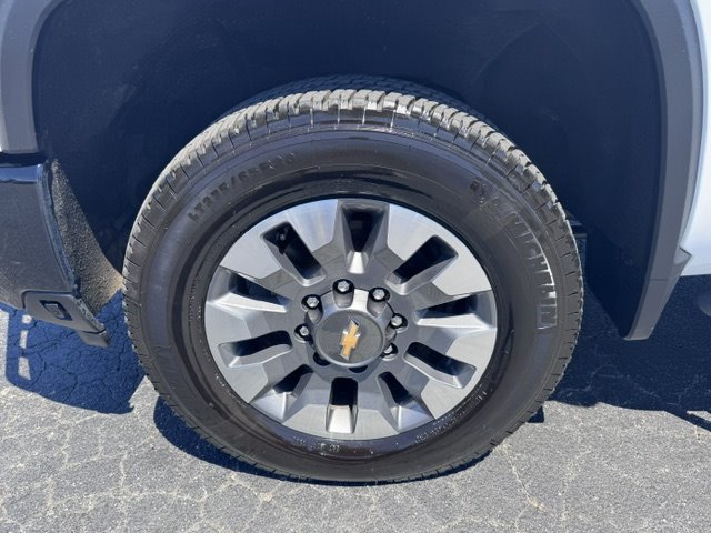 2024 Chevrolet Silverado 2500HD Custom - Photo 23