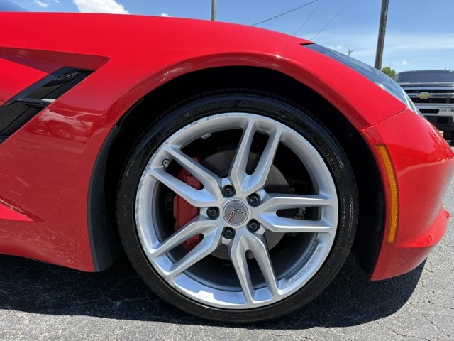 2018 Chevrolet Corvette 3LT - Photo 18